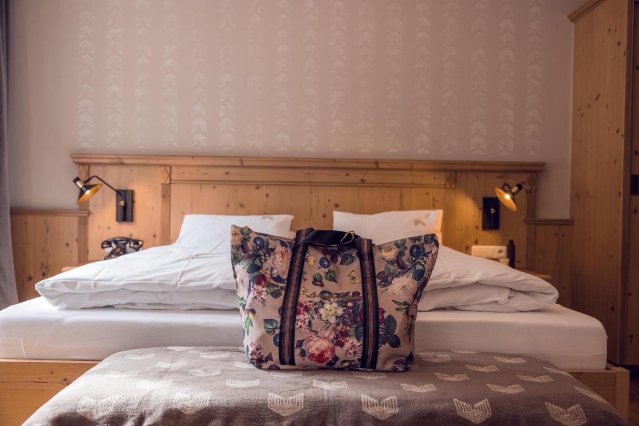 Alpine Hideaway Zillertalerhof Hotel Mayrhofen Ngoại thất bức ảnh